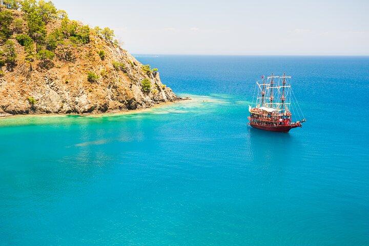 Relaxing Boat Trip w/Lunch and Drinks from Antalya