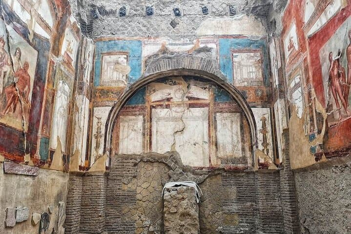 Private Pompeii and Herculaneum Tour by Car