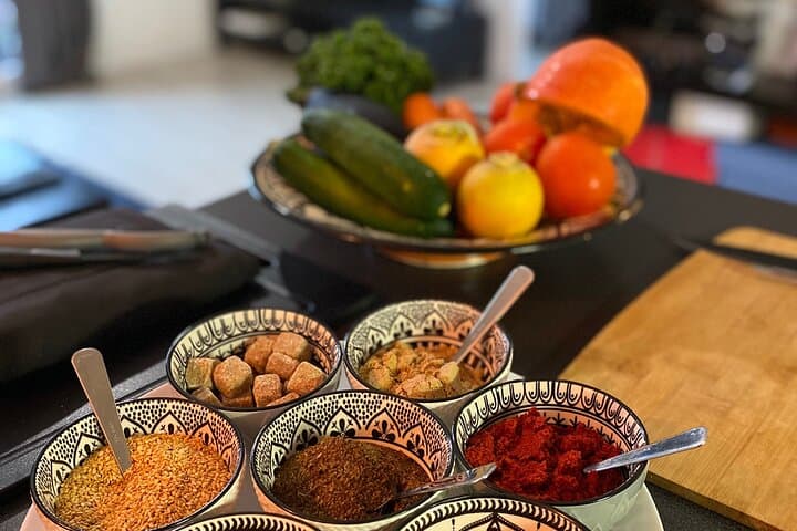 Cooking class with Yassine and family