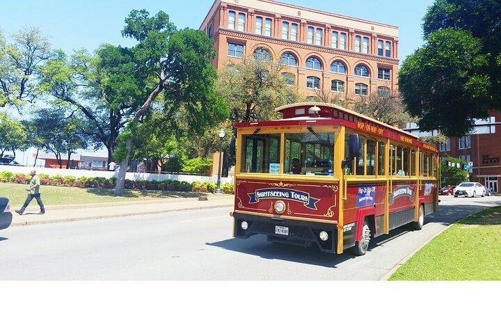 Hop On Hop Off Dallas Tour