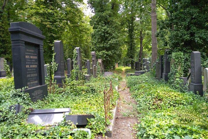 Prague's Jewry: A unique success story - until 1938...