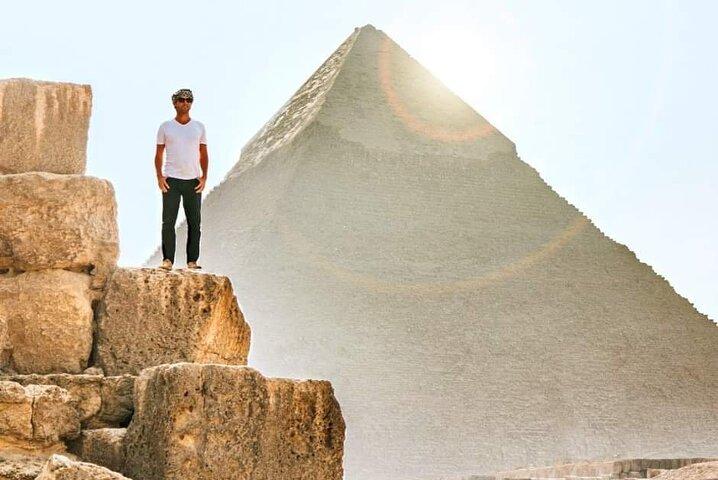 VIP Great Pyramid Tour from Inside & Sphinx & Camel Tour.