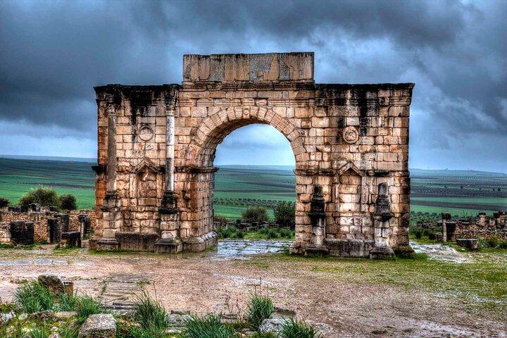 Day Trip from Fes to Meknes, Volubilis, Moulay Idriss