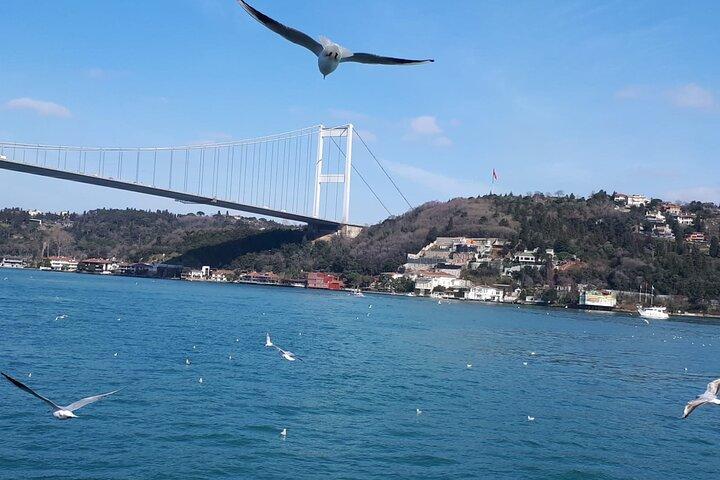 Full Day Istanbul True Discovery Tour With Beylerbeyi Palace