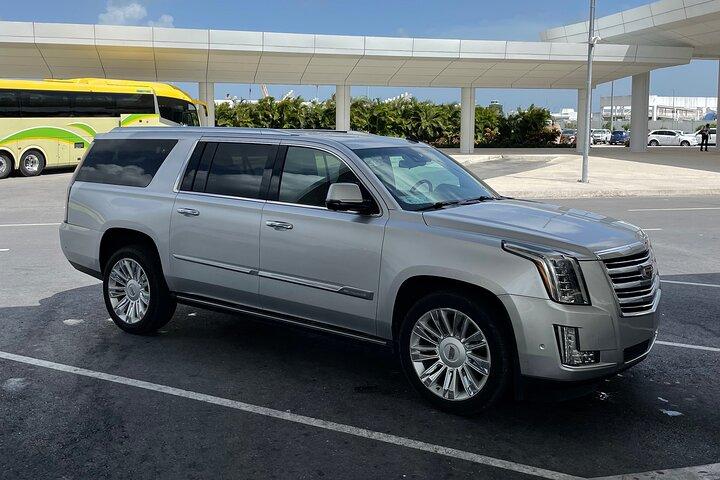 Luxury Private Transportation Cancun Airport to Tulum Hotel Zone