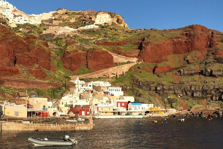 Magical Santorini Highlights Private Tour