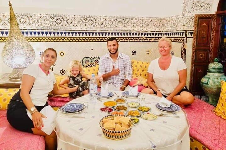 Tour of Casablanca from cruise or hotels, guided tour.