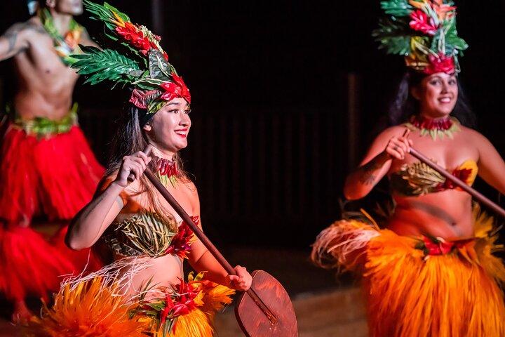 Maui Luau: Gilligans' Island Luau in Kihei