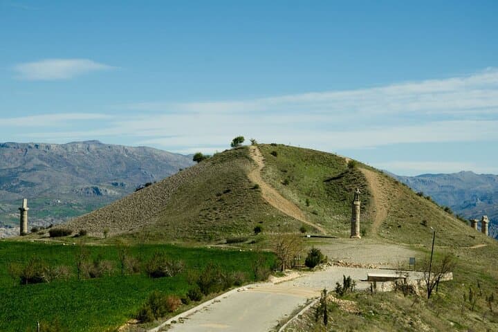 Mount Nemrut and Gobekli Tepe Tour 2-Day 1-Night from Istanbul