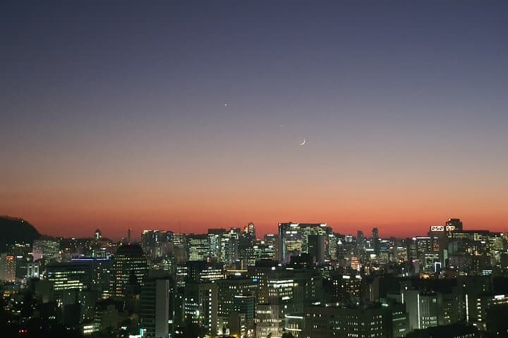 Seoul : Night Hidden Gems Walking Tour