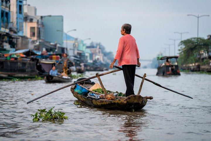 Full-Day Trip to Cai Be Village and Mekong Delta Boat Ride