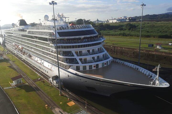 EXPLORE PANAMA City 100% Private + Old Town + Canal + Poin