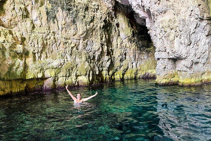 Vlore Private Boat Tour to Haxhi Ali Cave & Karaburun Beach
