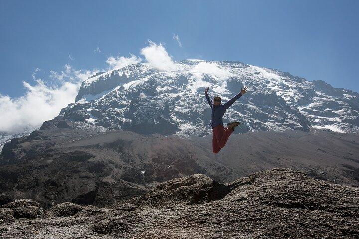 6-Day Guided Tour in Machame Route Mt Kilimanjaro