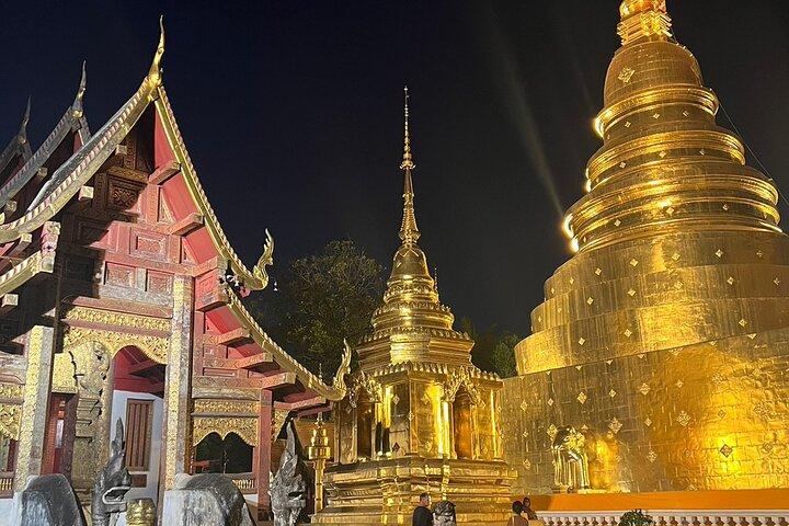 Chiang Mai Temples and Market Tuk-Tuk Evening Night Tour