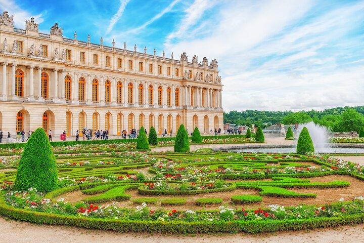 Versailles Palace Tour & Optional Gardens Access from Paris