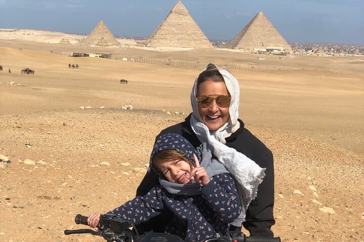 Quad Bike ATV Tours in Desert of Giza Pyramids with Egyptian Tea