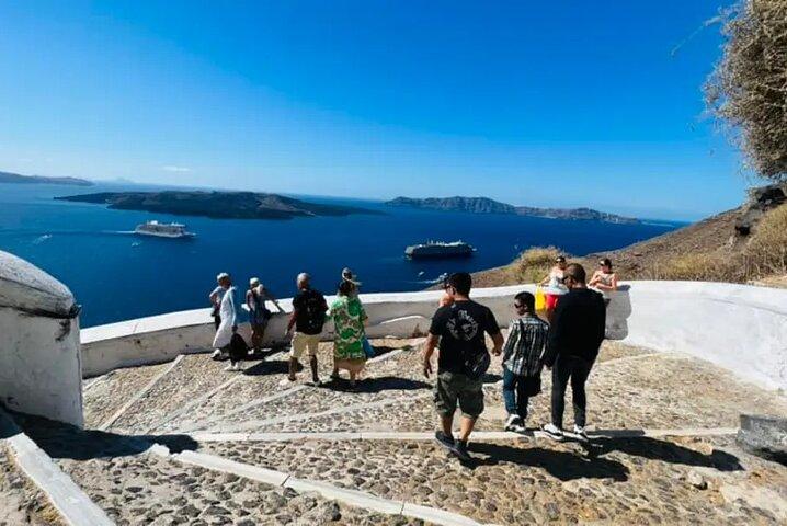 Santorini: Caldera Trail Guided Hike