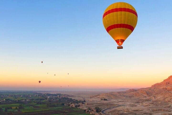 Sunrise hot air Balloon Rides in Luxor
