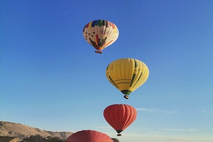 Sunrise hot air Balloon Rides in Luxor