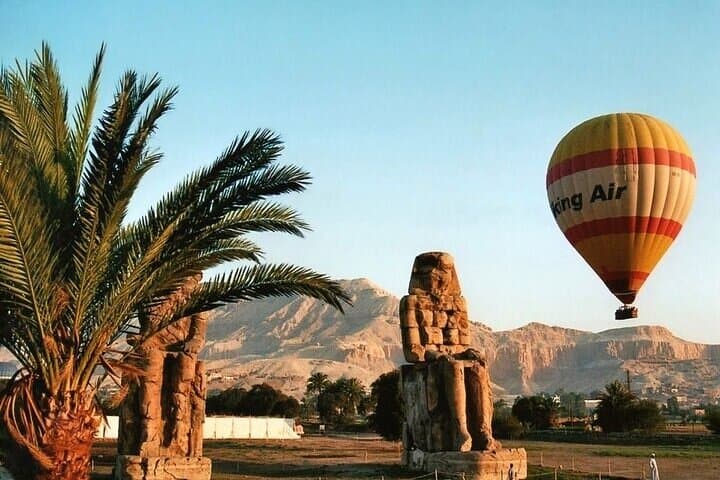 Sunrise hot air Balloon Rides in Luxor
