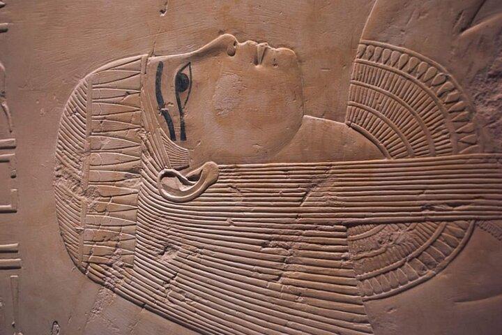 Luxor Day Tour to Habu Temple , Valley of the Nobles and Deir El Madina