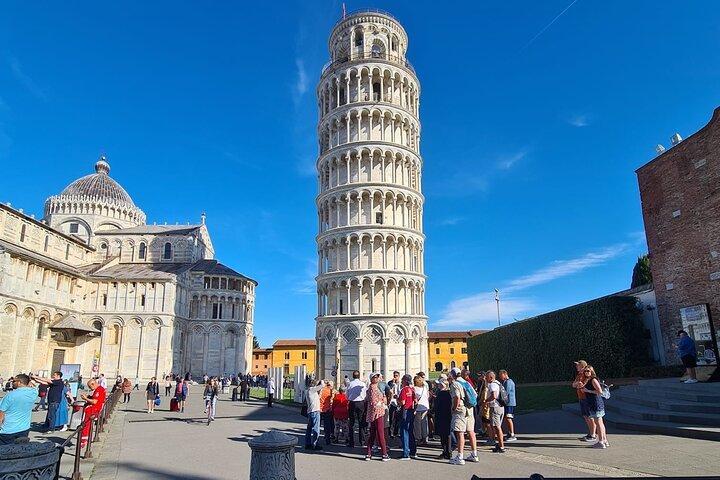 Florence & Pisa bus tour from La Spezia