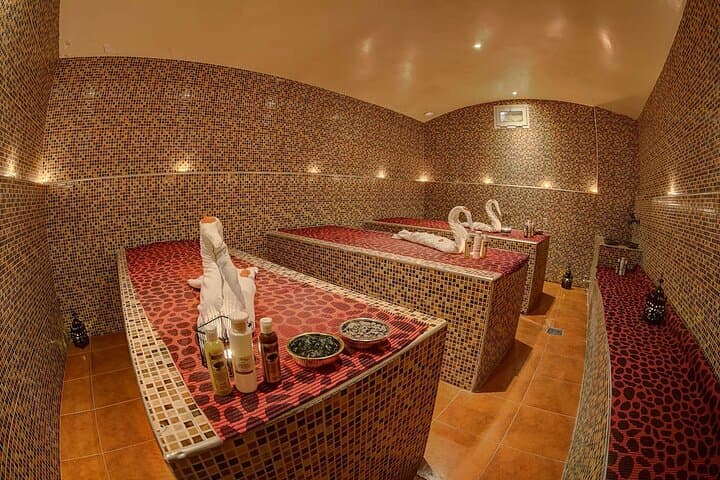 Traditional 1H Hammam with Gomage and 1H Massage with Argan Oil