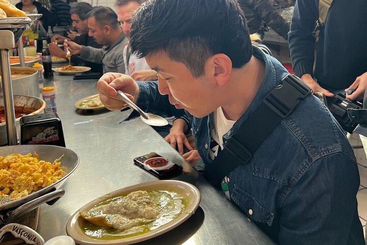Traditional Mexican Food Tour: Market & Local Barrio Experience.