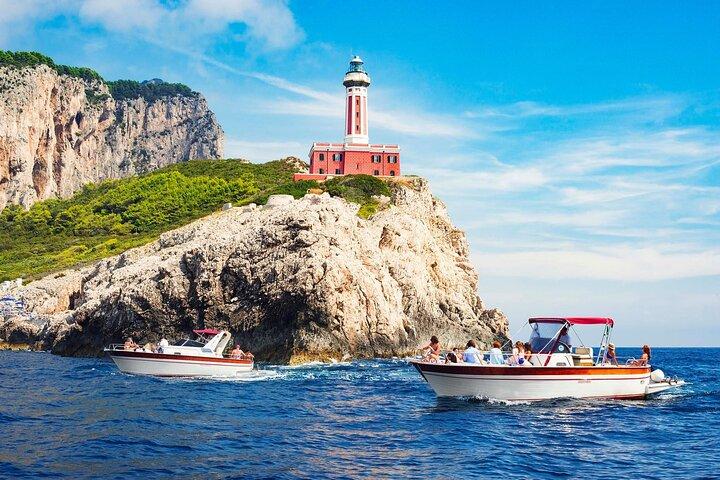 Capri Guided Boat Experience with Island Exploration and Transfer