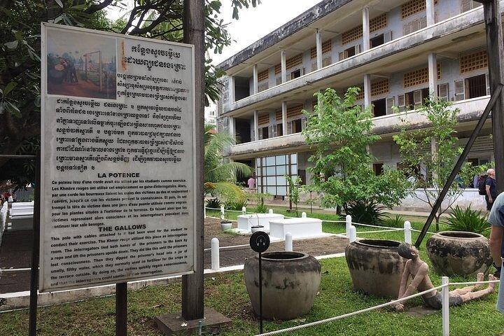 Half Day Trip to Killing Field and Genocidal Museum