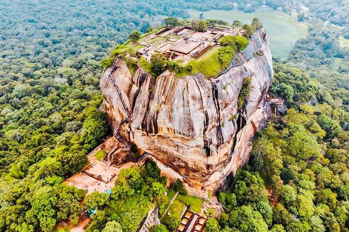 Private Day Trip To Sigiriya Rock and Dambulla Caves From Colombo