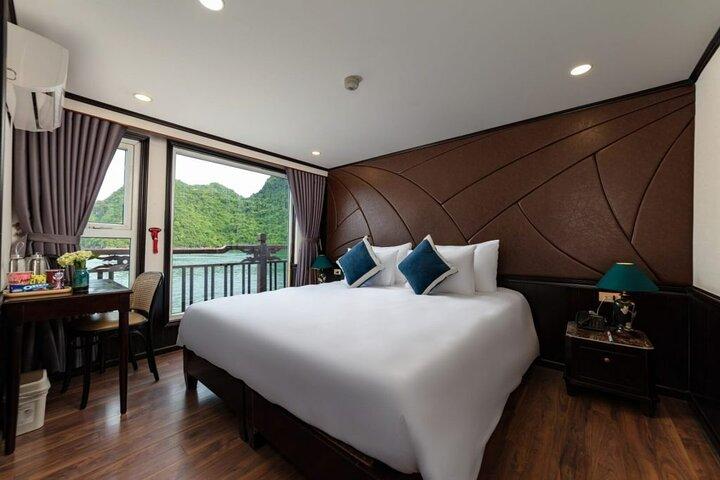 BEST Halong Bay Cruise 2 days 1 night - 5 stars