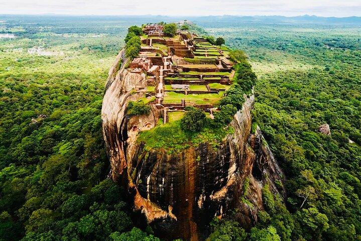 Private Day Trip To Sigiriya Rock and Dambulla Caves From Colombo