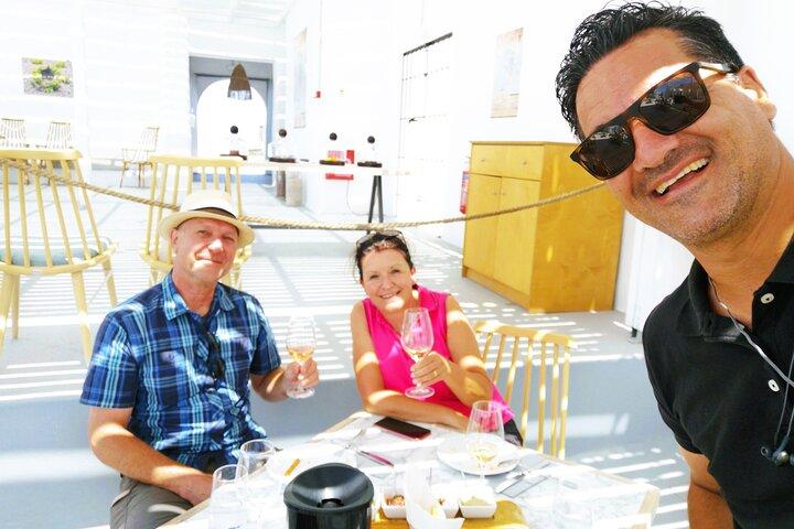 Smooth and Fun Taste of Santorini Private Tour