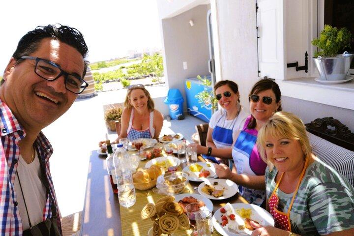 Smooth and Fun Taste of Santorini Private Tour