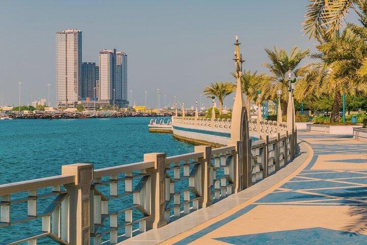 Abu Dhabi Sightseeing City Tour including Grand Mosque