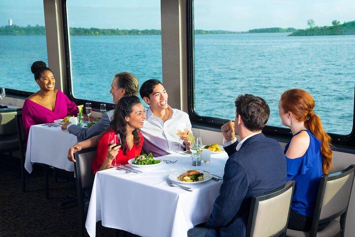 City Cruises Philadelphia: Signature Buffet Lunch Cruise