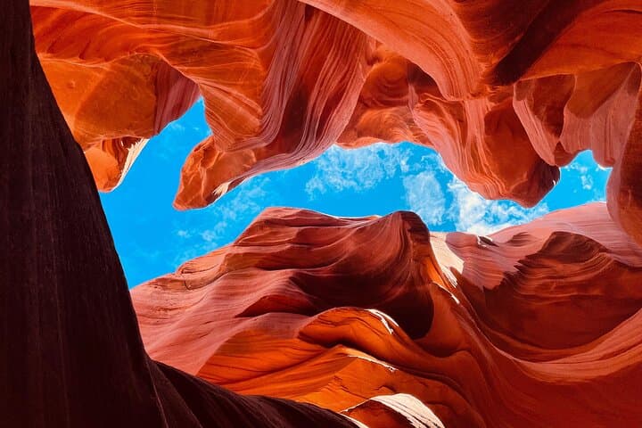 Both Upper and Lower Antelope Canyon Tours - Arizona Tours