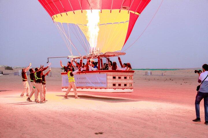Hot Air Balloon Rides in Dubai