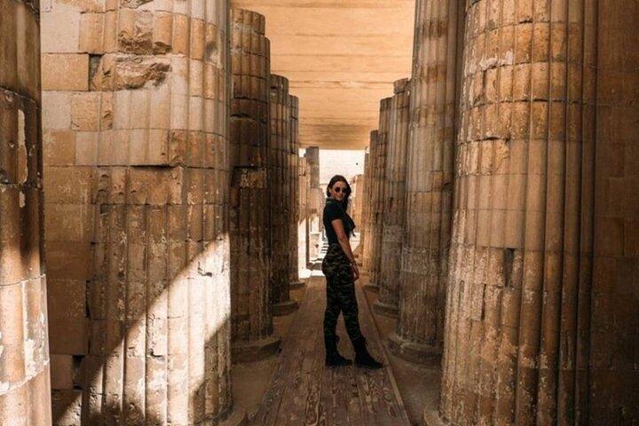 Tour to the newest Saqqara tombs and having lunch in a farm with locals