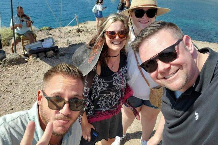 Santorini: Must-See & Winery Visit Private Tour