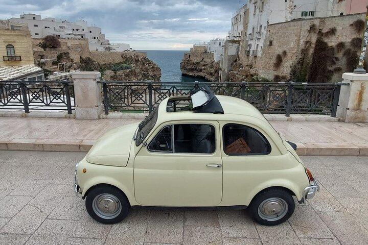 Day tour aboard a Fiat 500 Alberobello