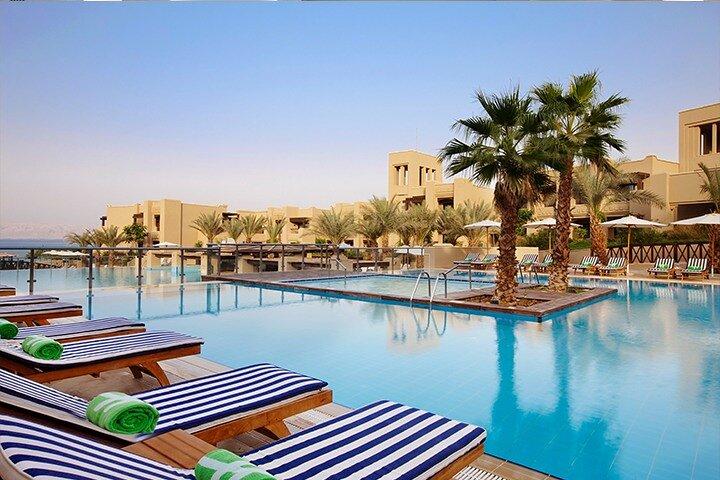 Dead Sea: Private Half-Day Tour Floating Experience from Amman