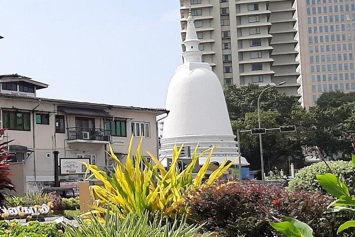 Colombo Port Shore Excursions Panoramic Colombo City By Tuk Tuk.