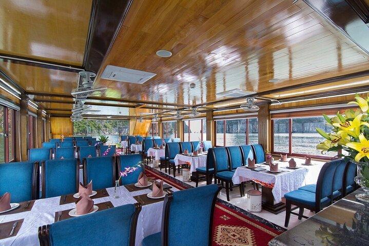 Halong Bay Day Tour from Hanoi by PRIVATE LIMOUSINE on HIGHWAY