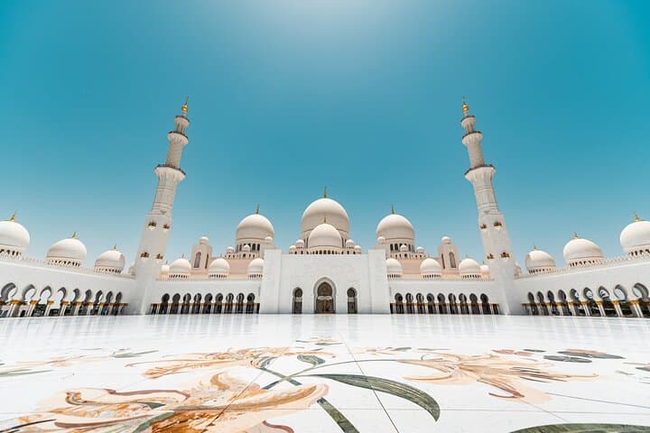 Private Full Day Tour Abu Dhabi City, Grand Mosque & Palace