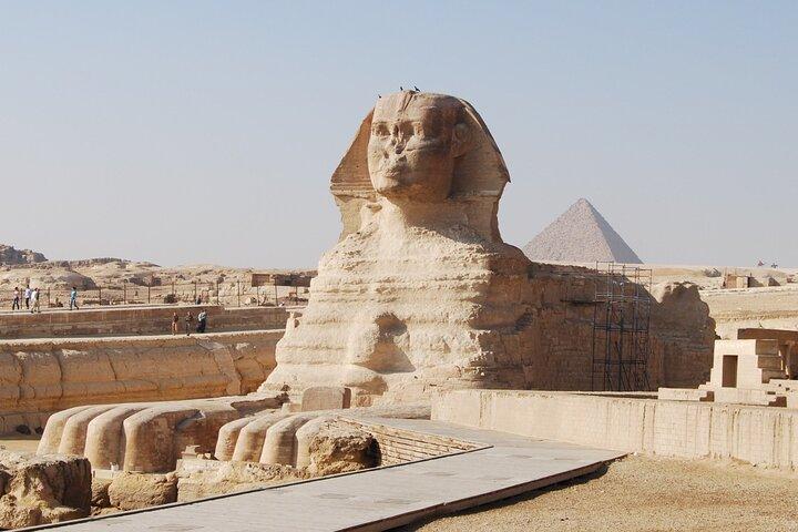 Private Tour in Cairo to the Pyramids and the Great Sphinx