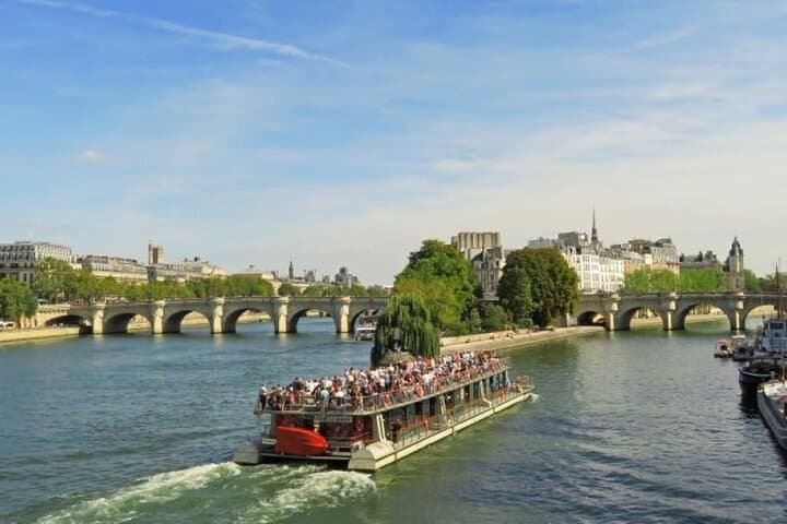 Paris Pantheon Entrance Ticket & Seine River Cruise