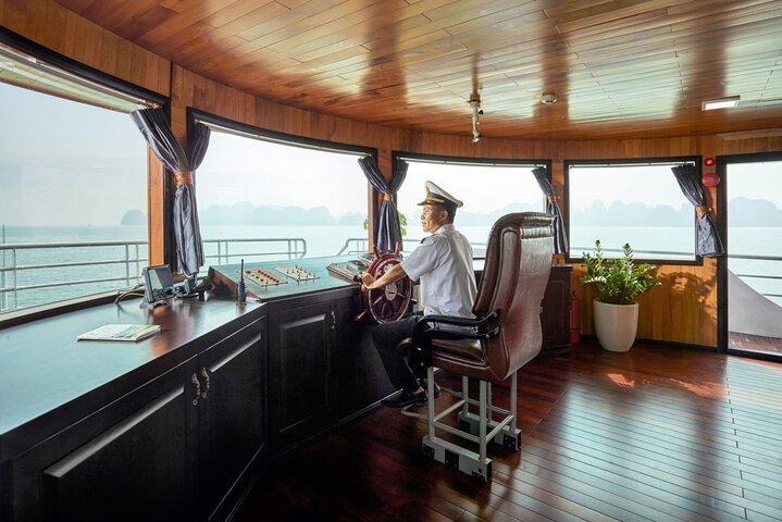 All-Inclusives: 2 Nights on Balcony Cruises Explore Lan Ha Bay